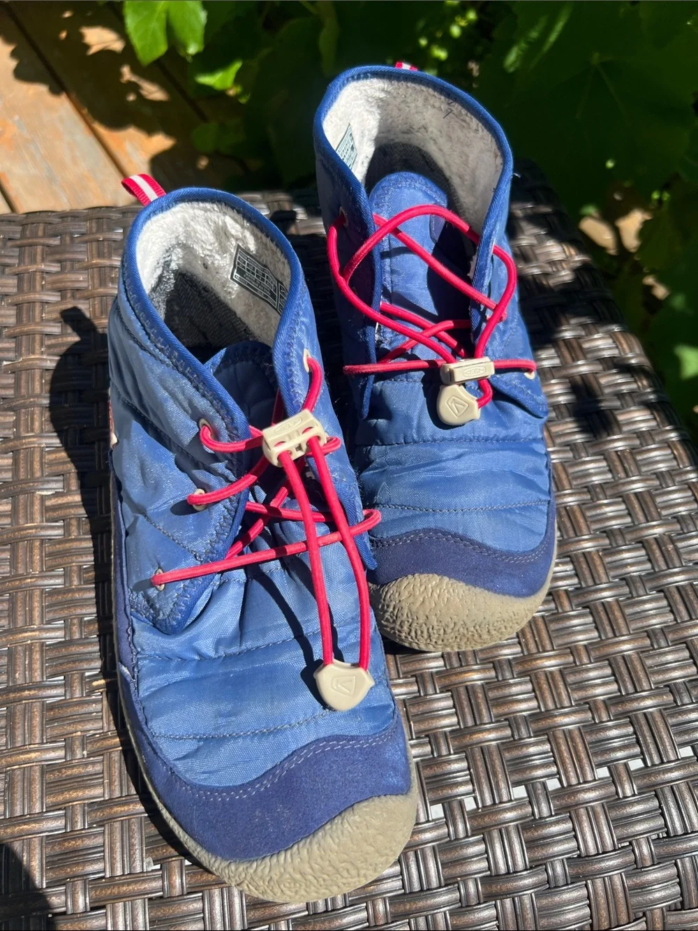 KEEN Kids Blue Booties with Pink Laces